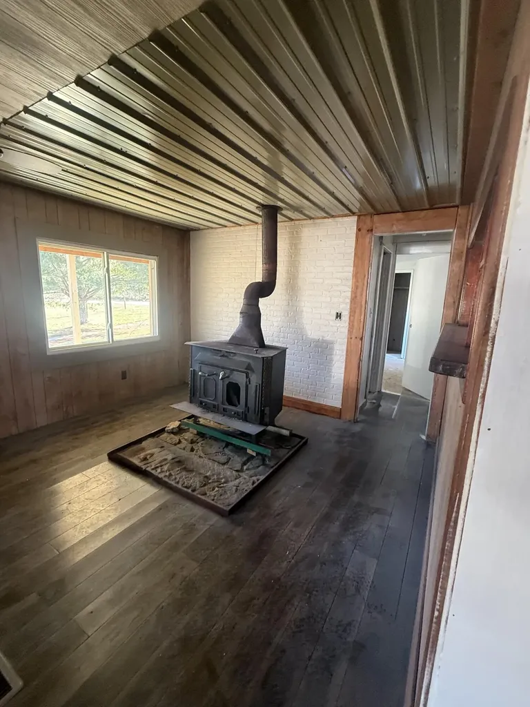 1615 Vaughn Ridge Road London KY 40741