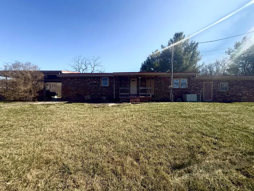 1615 Vaughn Ridge Road London KY 40741