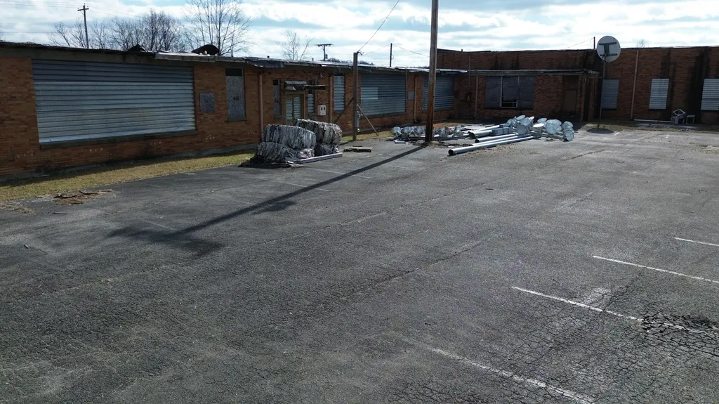 717 Liberty Road West Liberty KY 41472