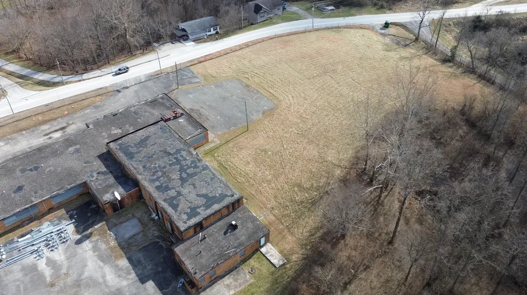 717 Liberty Road West Liberty KY 41472