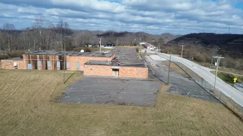 717 Liberty Road West Liberty KY 41472
