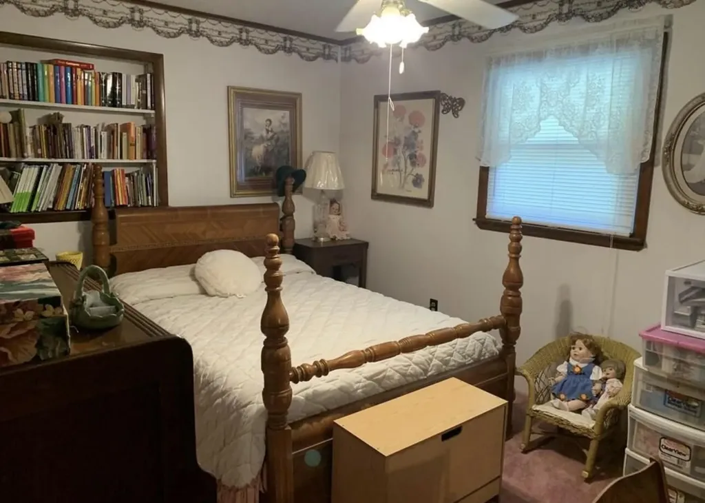 243 Nosben Fork Belfry KY 41514