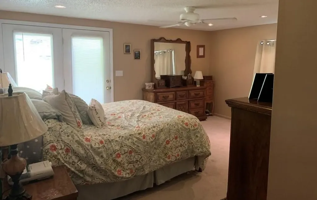243 Nosben Fork Belfry KY 41514