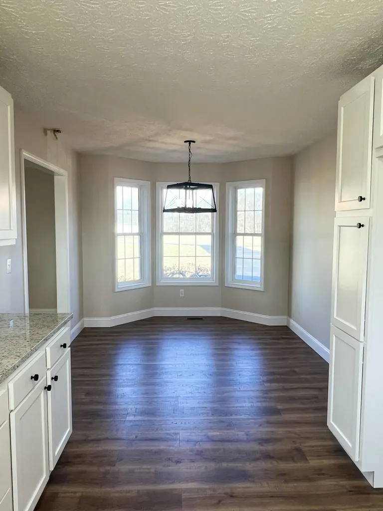 87 Justin Lane Russell Springs KY 42642