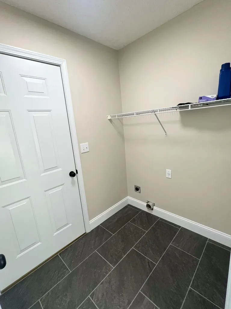 87 Justin Lane Russell Springs KY 42642