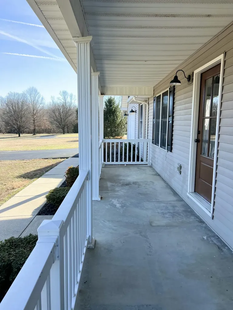 87 Justin Lane Russell Springs KY 42642