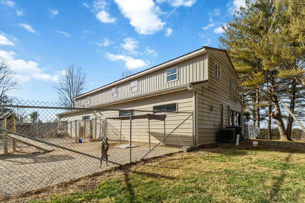 3280 Highway 635 Science Hill KY 42553