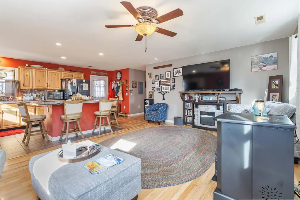 3280 Highway 635 Science Hill KY 42553