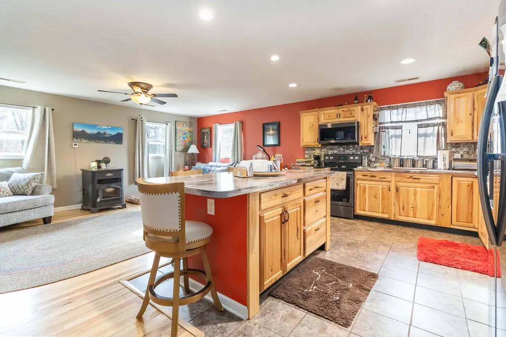 3280 Highway 635 Science Hill KY 42553