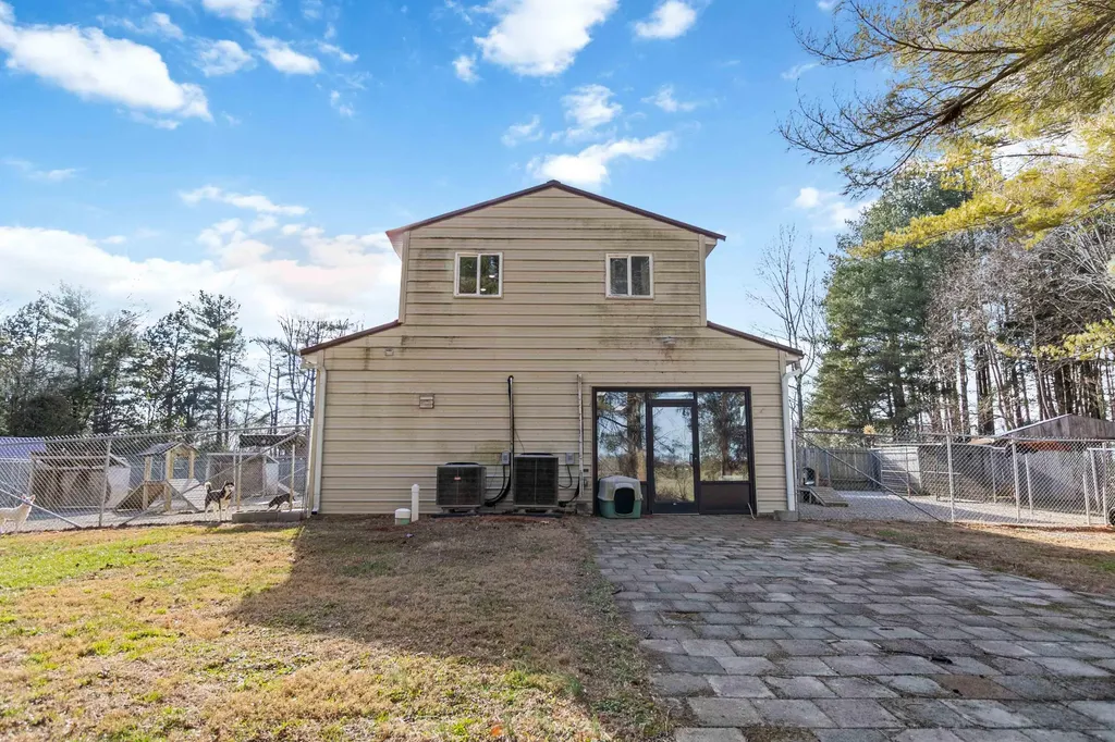 3280 Highway 635 Science Hill KY 42553