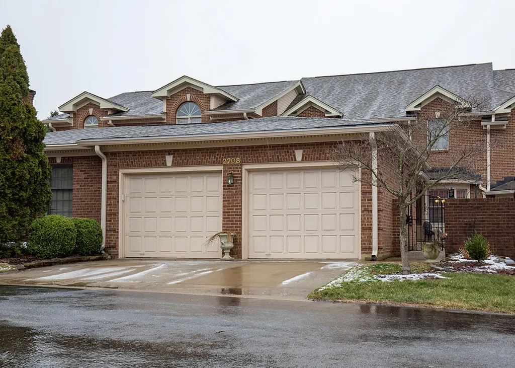 2208 Stone Garden Lane Lexington KY 40513