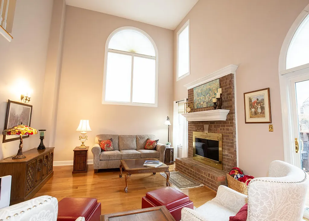 2208 Stone Garden Lane Lexington KY 40513