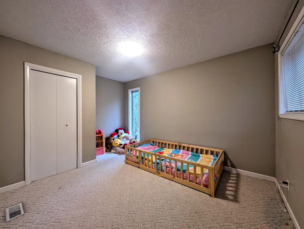 71 Renee Street Corbin KY 40701