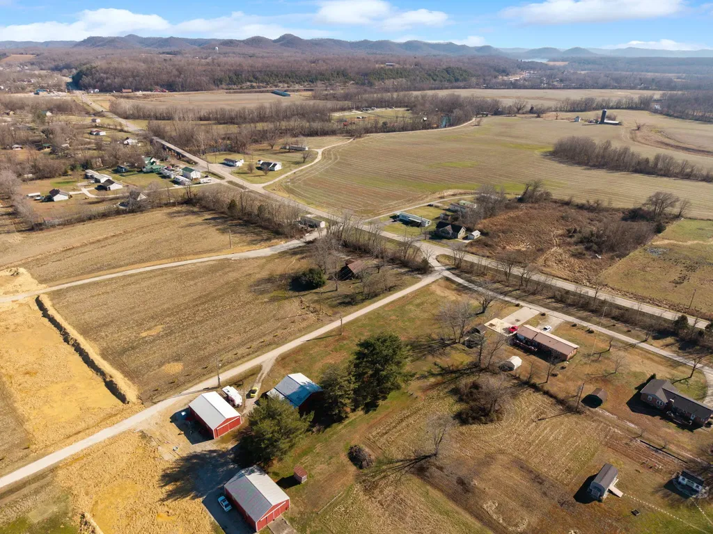 980 Old Midland Trail Salt Lick KY 40371