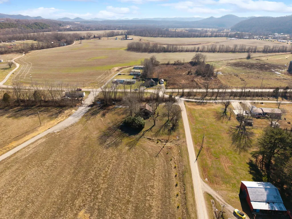980 Old Midland Trail Salt Lick KY 40371
