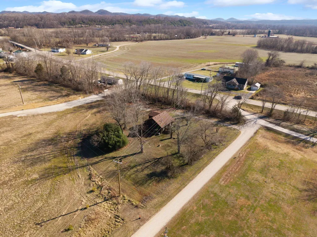 980 Old Midland Trail Salt Lick KY 40371