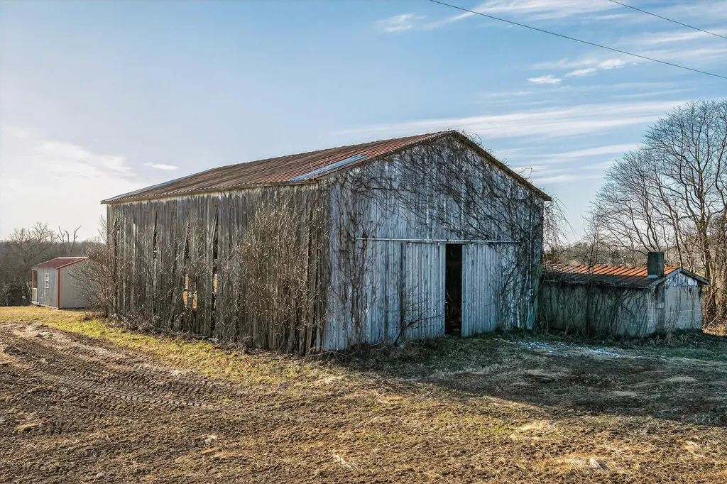 855 Ky-35 Sparta KY 41086