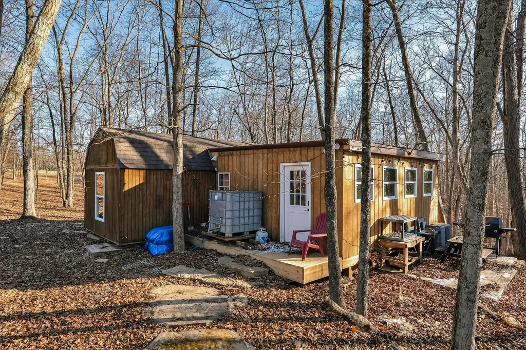 855 Ky-35 Sparta KY 41086