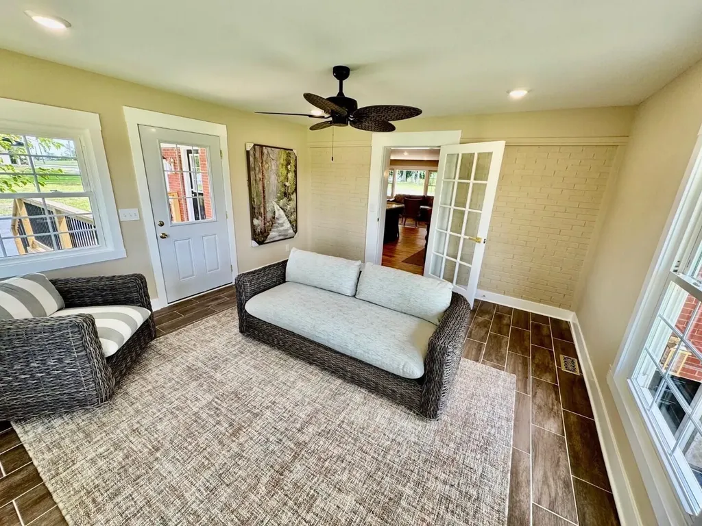 879 Lebanon Road Springfield KY 40069