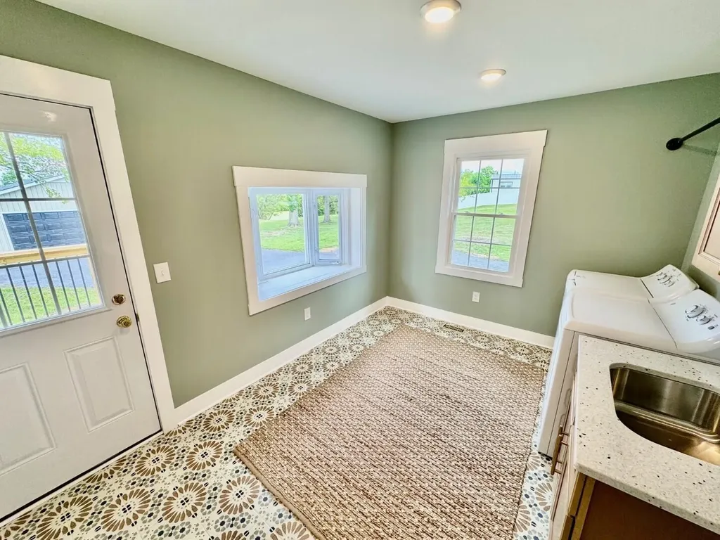879 Lebanon Road Springfield KY 40069