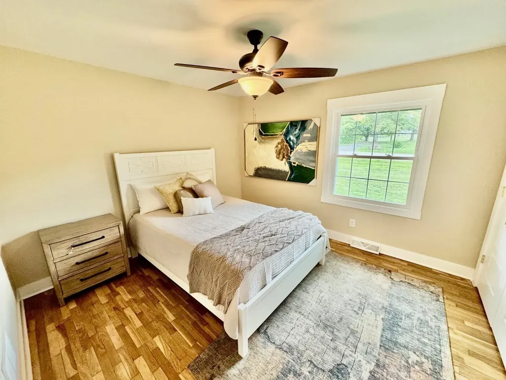 879 Lebanon Road Springfield KY 40069