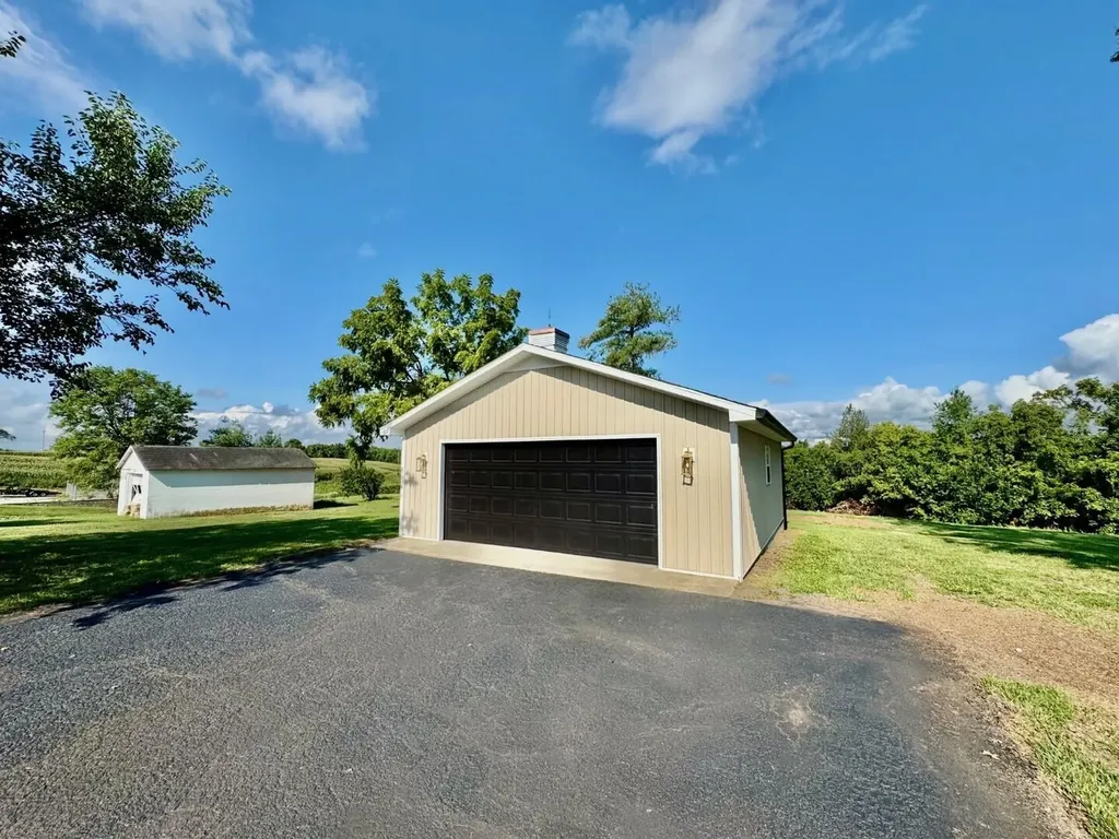 879 Lebanon Road Springfield KY 40069