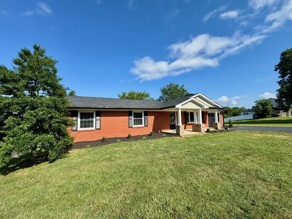 879 Lebanon Road Springfield KY 40069