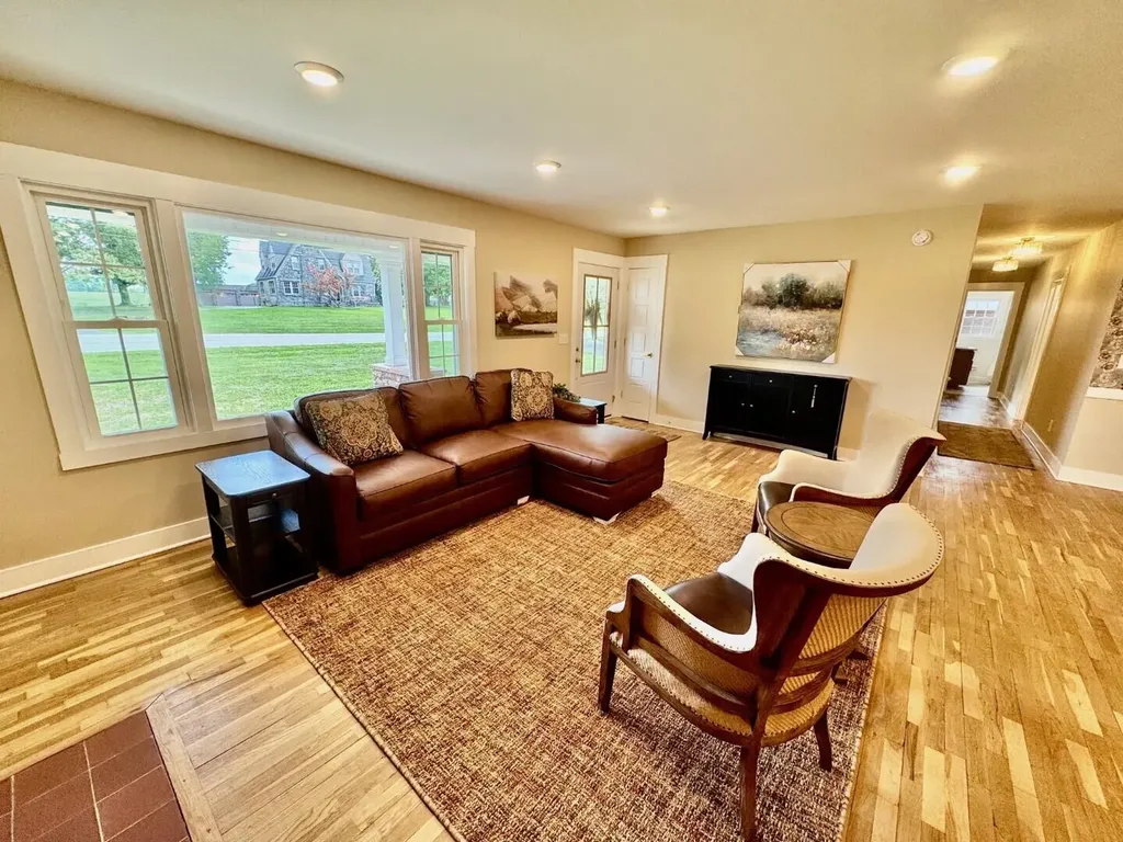 879 Lebanon Road Springfield KY 40069