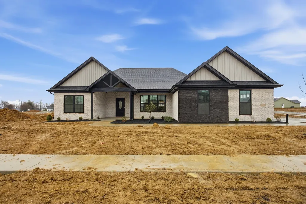 111 Choctaw Trail Richmond KY 40475