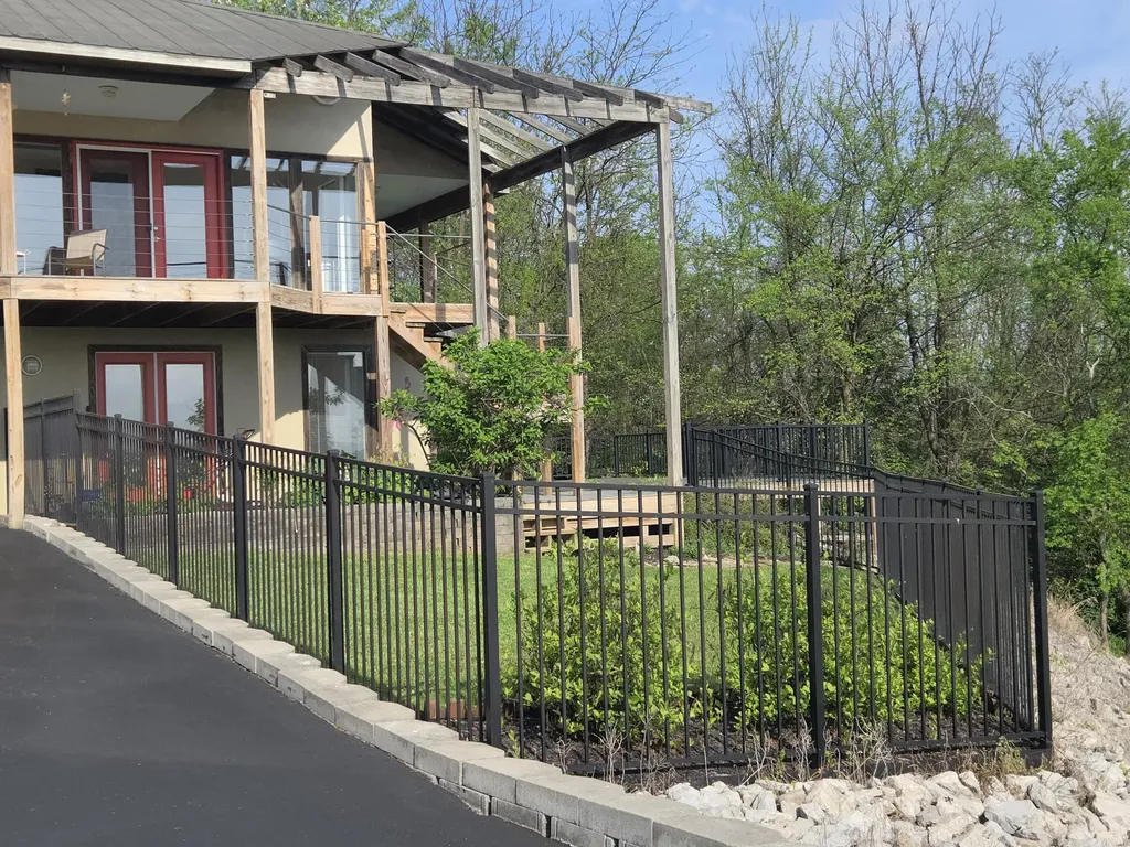 1028 Pin Oak Drive Frankfort KY 40601