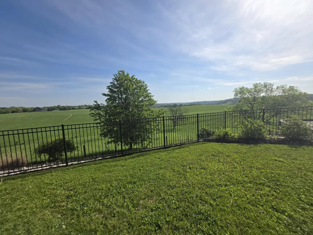 1028 Pin Oak Drive Frankfort KY 40601