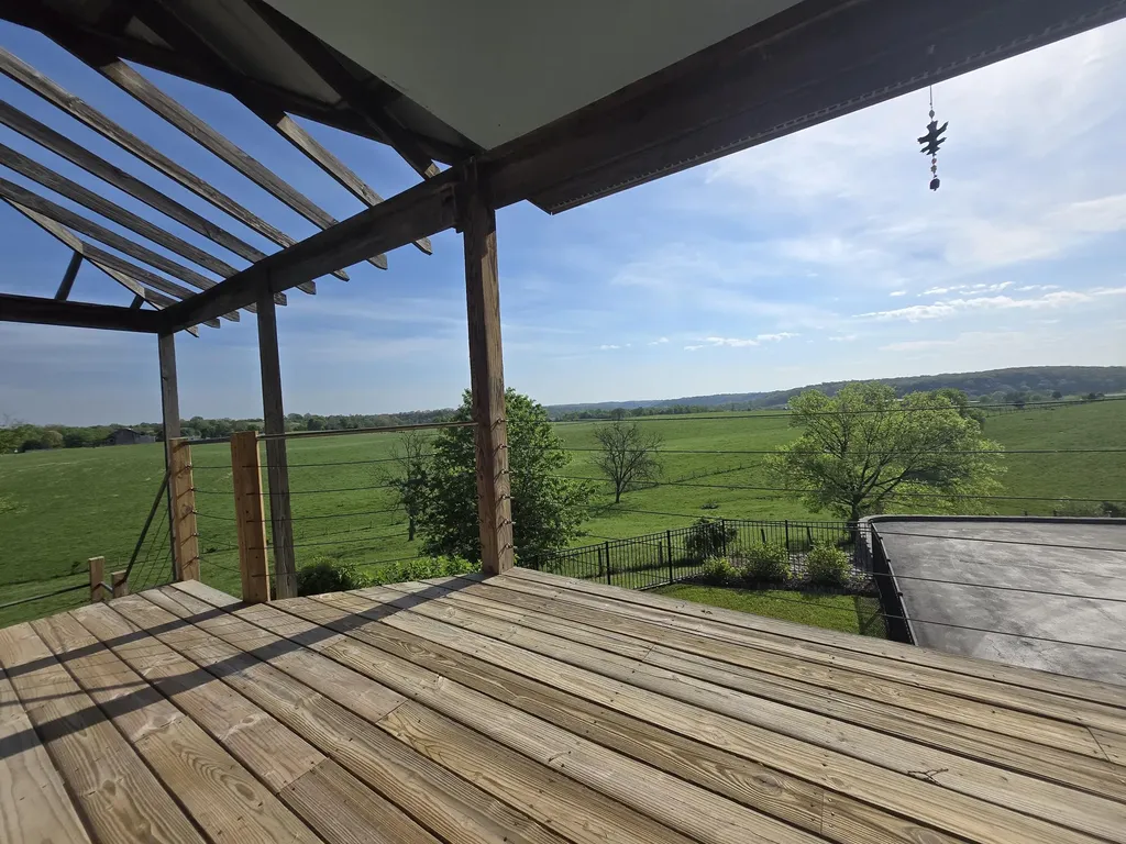 1028 Pin Oak Drive Frankfort KY 40601