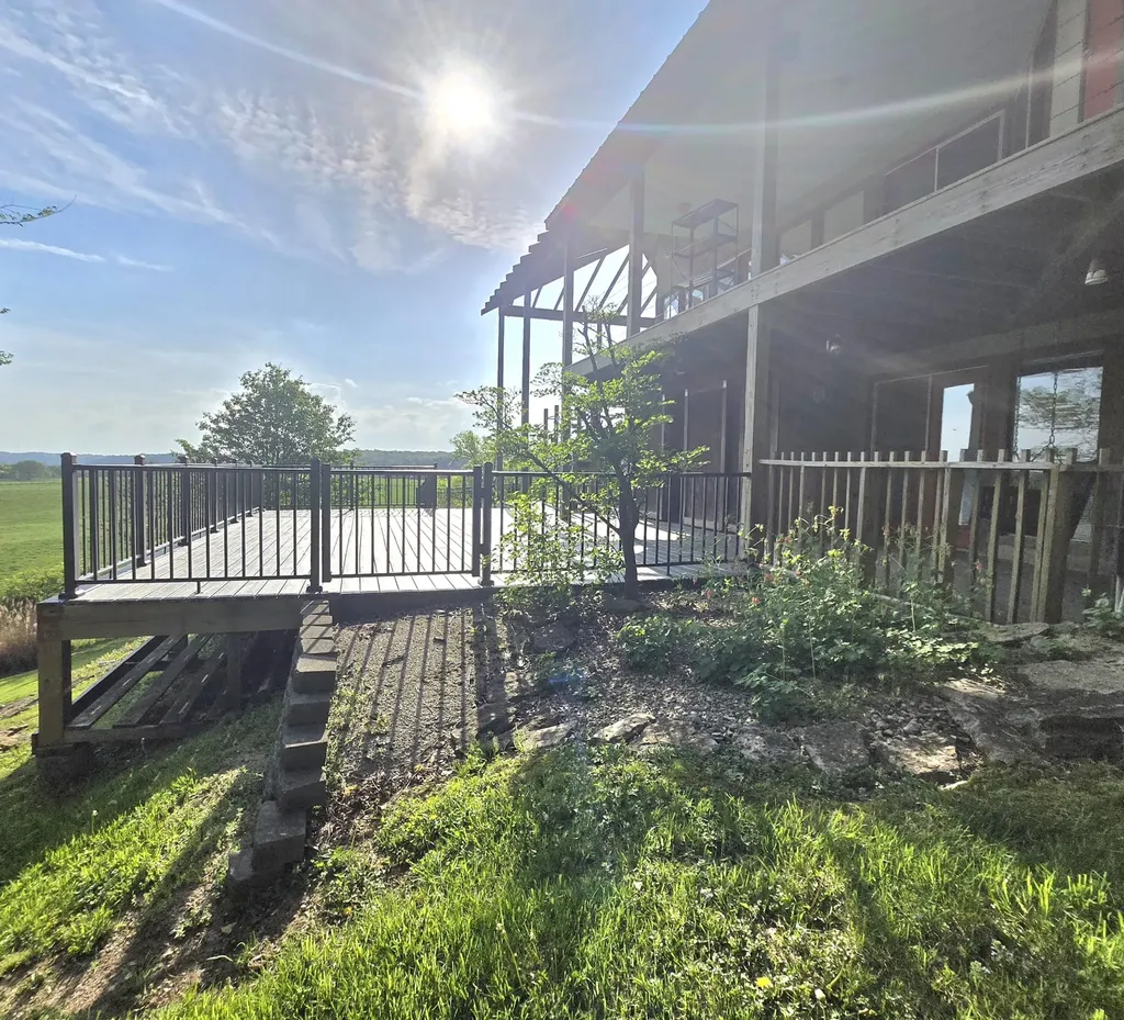 1028 Pin Oak Drive Frankfort KY 40601