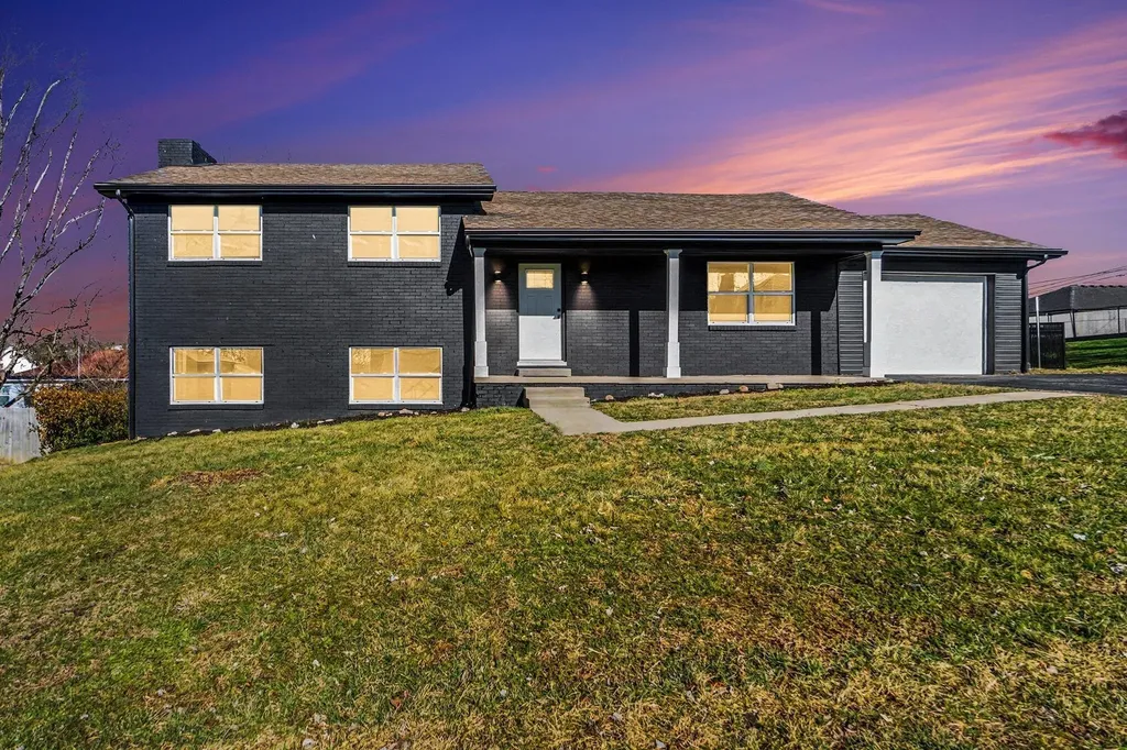 521 Henrico Street Harrodsburg KY 40330