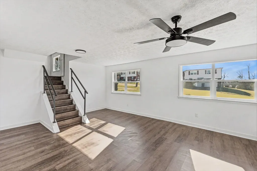 521 Henrico Street Harrodsburg KY 40330