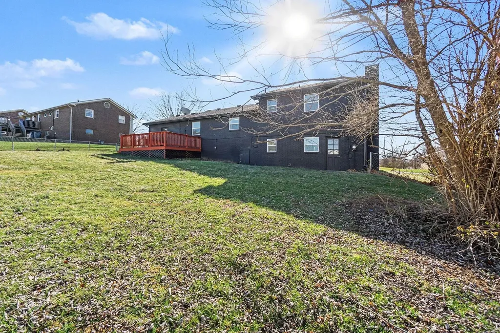 521 Henrico Street Harrodsburg KY 40330