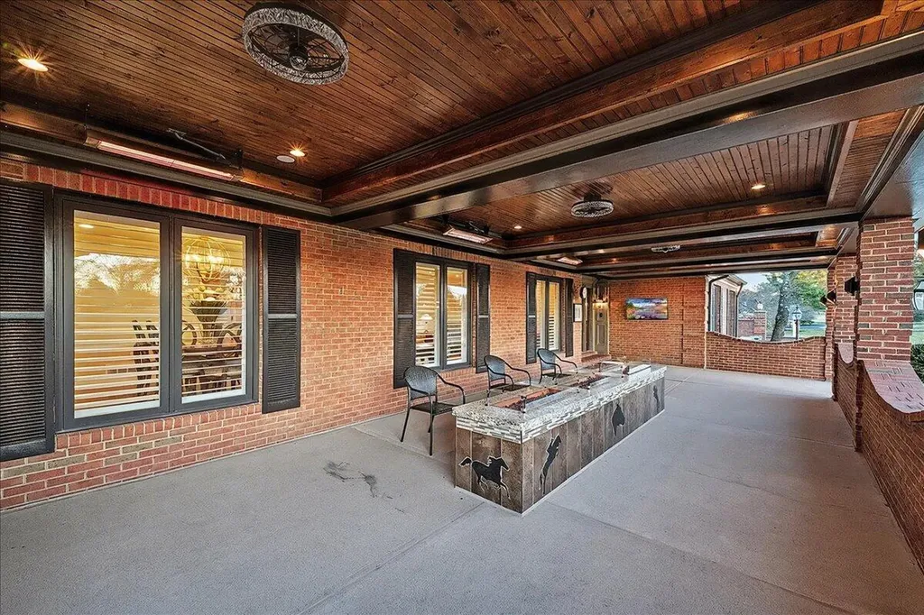 1813 Bahama Road Lexington KY 40509