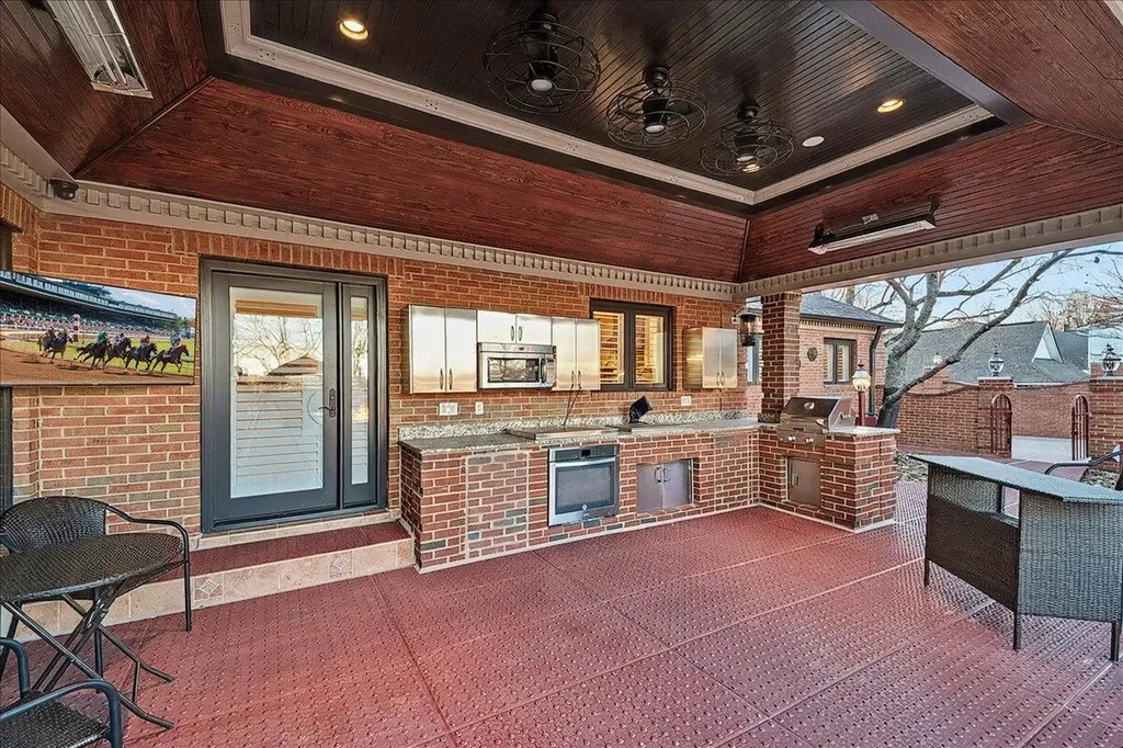 1813 Bahama Road Lexington KY 40509