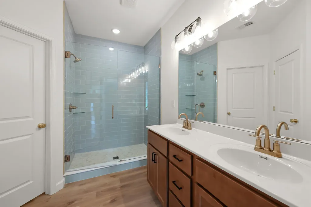 676 Hollow Creek Road Lexington KY 40511