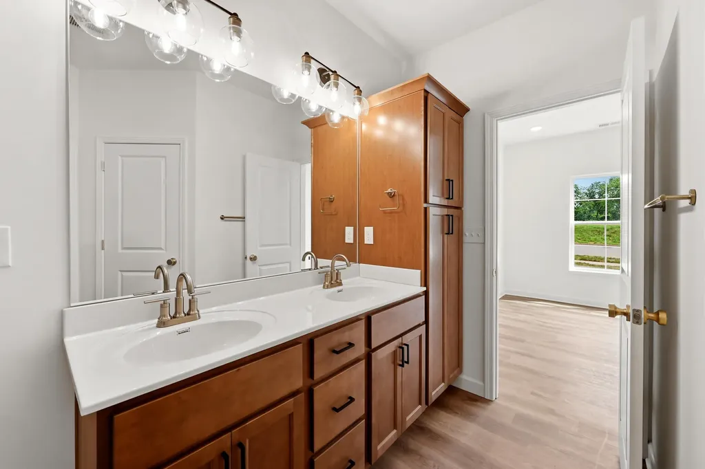 674 Hollow Creek Road Lexington KY 40511