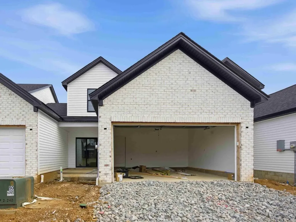 674 Hollow Creek Road Lexington KY 40511
