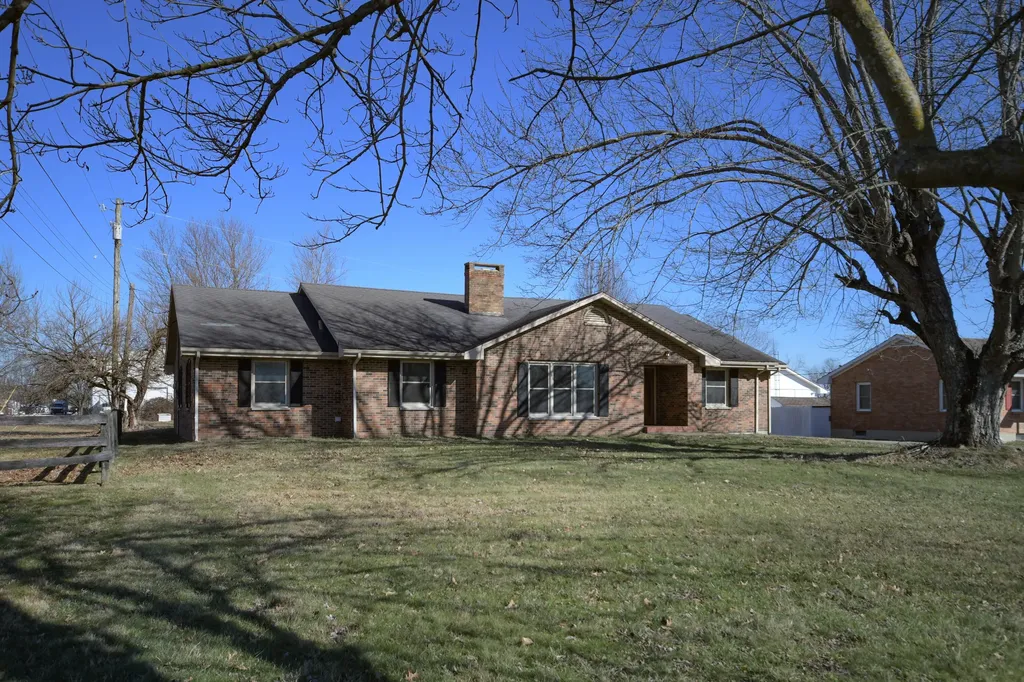 4635 Camargo Road Camargo KY 40353