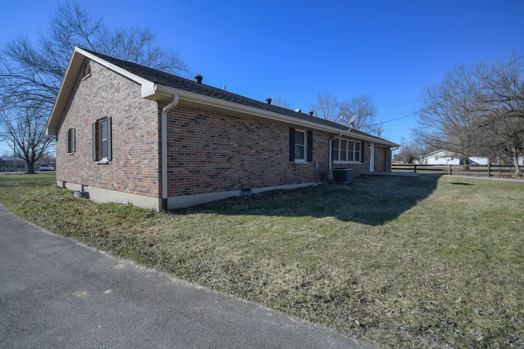 4635 Camargo Road Camargo KY 40353