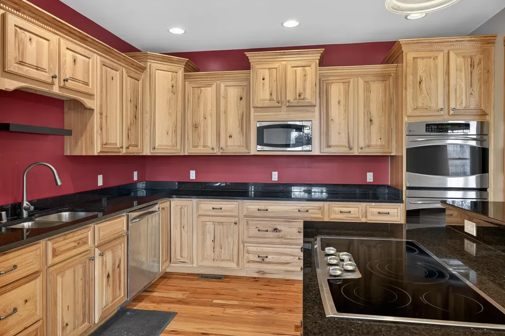315 Lakeland Drive Harrodsburg KY 40330