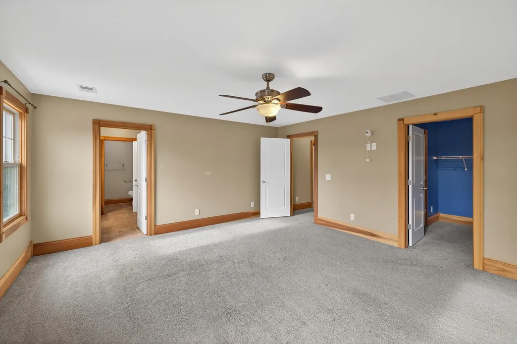 315 Lakeland Drive Harrodsburg KY 40330