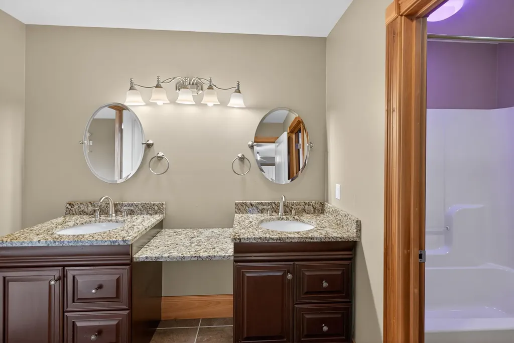 315 Lakeland Drive Harrodsburg KY 40330