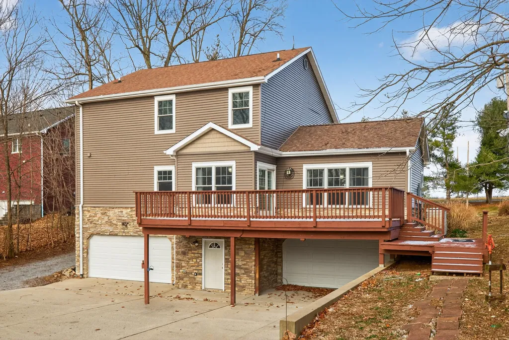 315 Lakeland Drive Harrodsburg KY 40330
