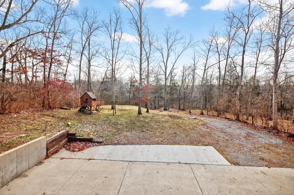 315 Lakeland Drive Harrodsburg KY 40330