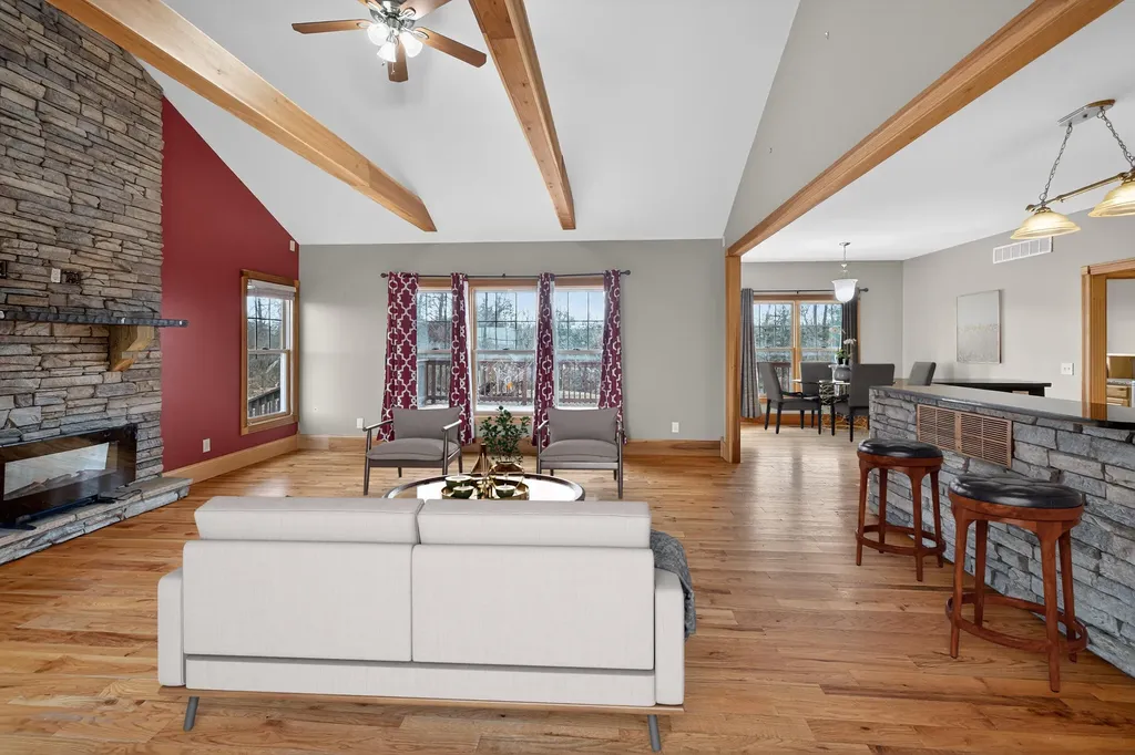 315 Lakeland Drive Harrodsburg KY 40330