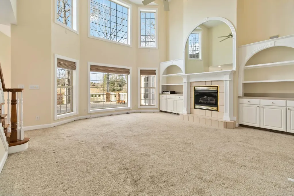 371 Lakeview Drive Jamestown KY 42629